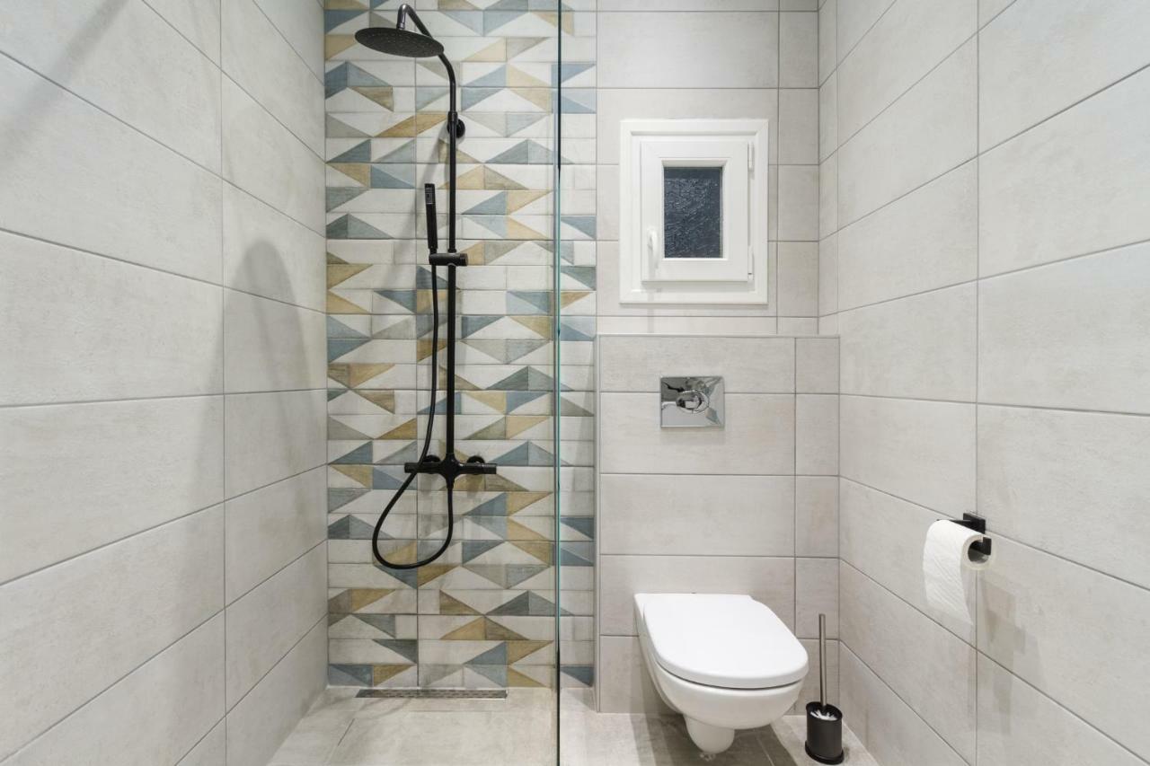 Nordic Design 5Star Apartment Tesalonika Bagian luar foto